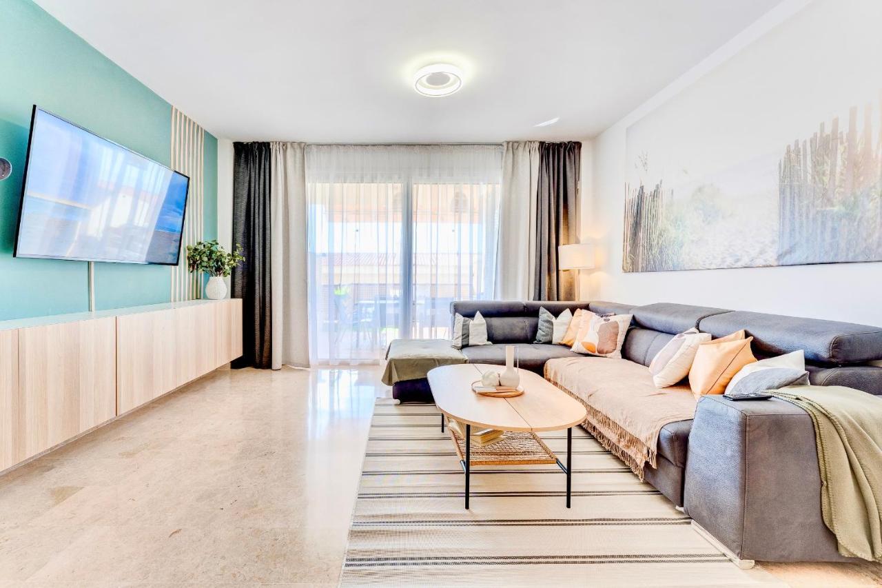 Black Beach Luxury Vacation House Puerto de Santiago  Bagian luar foto