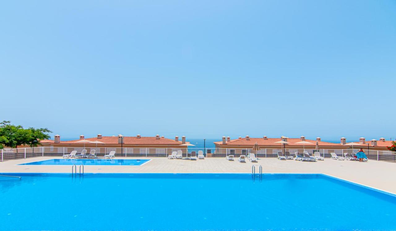 Black Beach Luxury Vacation House Puerto de Santiago  Bagian luar foto